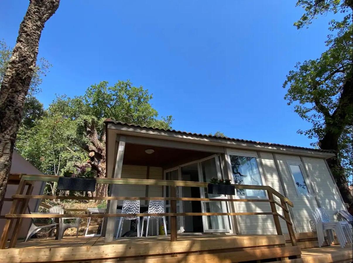 Les Chalets Des Iles Borgo  Luaran gambar